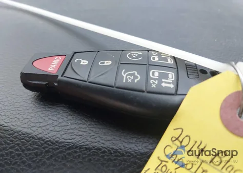 2014 Chrysler Town & Country Touring-L from USA, damaged, VIN 2C4RC1CG8ER133065